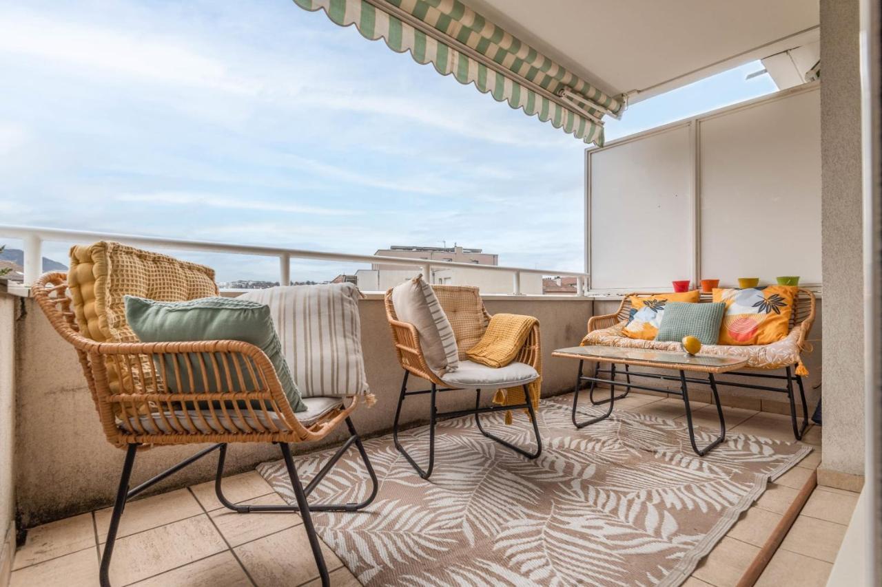 Florentine Furnished Flat Apartment อานซี ภายนอก รูปภาพ